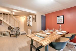 À 400m de la plage, maison ancienne pour 4 - 4hvězdičkové hotely ve městě Dinard