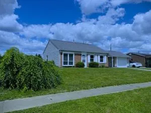 Ranch Home 7 days and over special rates - Xenia