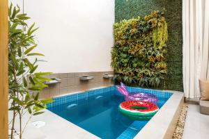 Pool Villa in Lipa with Netflix and Smart Projector