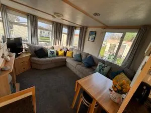 Long Beach Park Caravan, Hembsy - Winterton-on-Sea