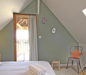 Maisons de vacances Gite du rouge gorge Normandy : photos des chambres