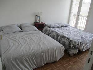 Appartements APPARTEMENT AU COEUR D-Huelgoat : photos des chambres
