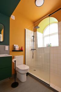 Spacious Ensuite Bedroom Close to Angel & Shoreditch