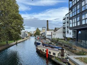 Large Ensuite Bedroom Close to Angel & Shoreditch