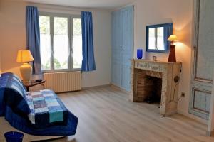 Appartements La Citadine, Historic Townhouse, views of Royal Chateau of Amboise, AC, Parking : photos des chambres