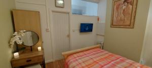 The Enigma - 2 Master bedrooms sleeps 6