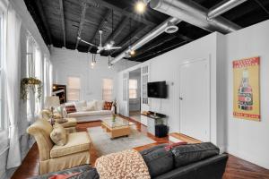 Historic Germantown 1BR Loft