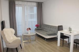 Elisabeth Residence Grey with parkingResidence Grey with parking