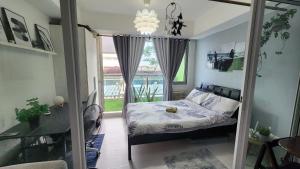 Jellybeans Snuggly Cabin