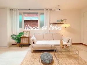 House of Lotus #1min fr Stn Line2 #Seoul city Travel #Quite&Cozy #Yoga&Meditation - Seul