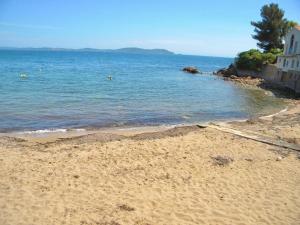 Appartements Le Malibu - Port de Carqueiranne - Tout a pied : photos des chambres
