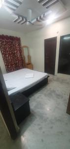 Spacious and Comfortable 3BHK No-AC for Travellers