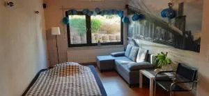 2 Zimmer, Bad ohne Küche - Densberg