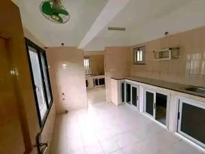 Une villa haut standing en location à la rotonde - Loumbila