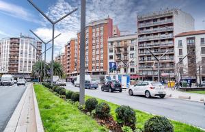 Garden Gran Via Luxury Aire ac PARKING privado by Apartamentos Logrono