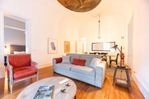 Bica Contemporary Historic 2 Bedroom Apt