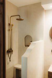 Stylish Loft with Nature Views, Balcony in the heart of Vejer