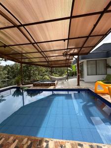 Casa vacacional en Pedro Vicente Maldonado