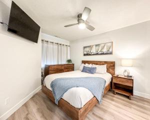 Inn Building Condo 209, Beautifully updated, view