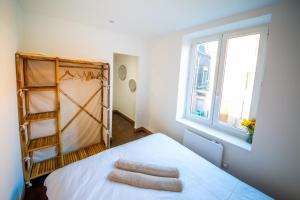 Appartements L-illois - 2 beds - Free Parking - Vieux Lille - Wifi - Netflix : photos des chambres