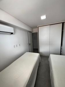 APARTAMENTO EM CAMBOINHA PARA TEMPORADA EM JOÃO PESSOA, A 100M DO MAR E DE FRENTE A AREIA VERMELHAa