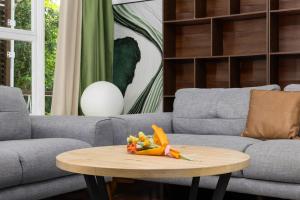 Best Value 4Beds Home Near Shops, Cafes and Forest