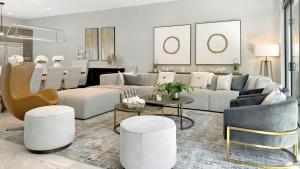 Lux 4BR Retreat with Heated Pool, BBQ, and Bikes