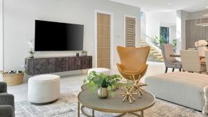 Lux 4BR Retreat with Heated Pool, BBQ, and Bikes