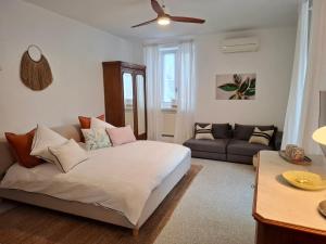 Maisons d'hotes Mas Notre-Dame, Adults only, situation ideale, grand jardin paisible : Chambre Lit King-Size Supérieure