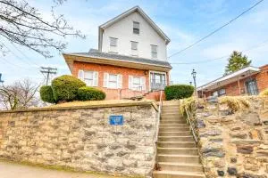Centrally Located and Pet Friendly Yonkers Studio! - Wakefield
