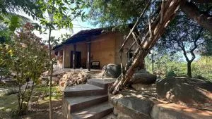 Mudhouse by Kilukka Farms - Krishnagiri