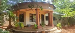 Kalahari Sand Ridge Inn - Jenga Jenga