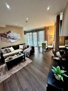 Central London brand new apartment