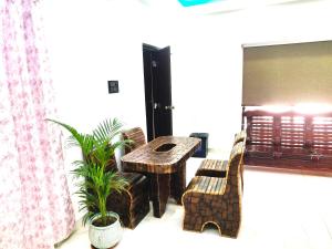 Bhoomi mansion Apartment 13