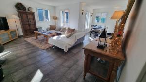 Proche Nice 3 pièces de charme Aspremont village