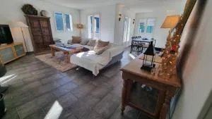 Proche Nice 3 pièces de charme Aspremont village - Castagniers