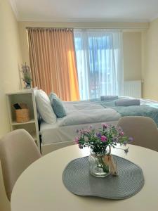 LOFT 2 apt 142 with nice balcony & view