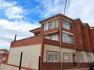 Feriado, apartamento con parking incluido