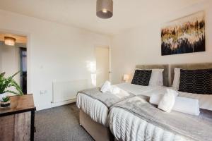 Free parking, late check out CoOp Live Etihad Stadium 3-bed house