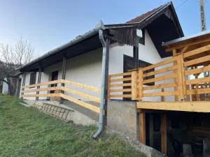 Aranyodi hegyi hajlék - Csehimindszent