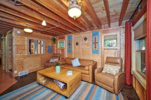 Dollybrook Cottage 1 Pet Friendly Community Pool Groups Welcome