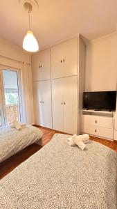 Fionas apartment in Athens