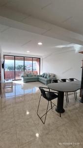 Apartamento en Conjunto Residencial Vivalco Pampatar Isla de Margarita