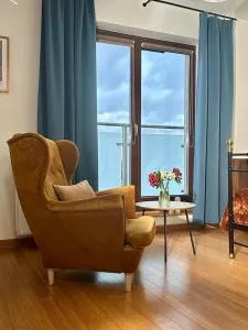 Apartment 4 rooms, WiFi 1GB, Park, Parking - Latchorzew