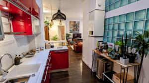 Beautiful apartment with private garden