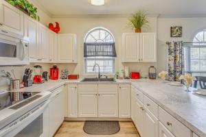 Swim, Putt and Play Central Condo in Myrtle Beach!