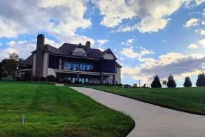 Lakefront Haven - Maynardville