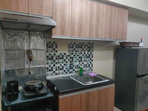 2 bedroom Avida Tower Riala VillaHermia Staycation