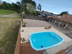 Casa com piscina, 3 quartos na praia da Pinheira - Пінєйра