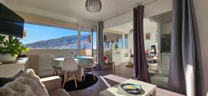 Appartements Appartement terrasse pied des pistes coeur station wifi : photos des chambres